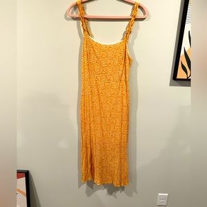 Midi dress with slit